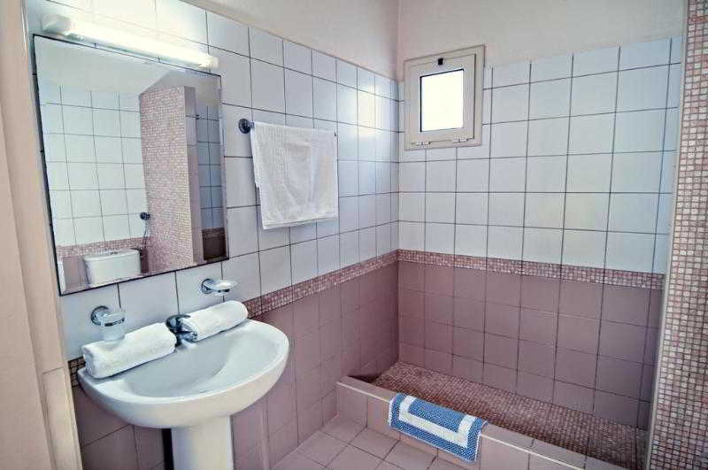 Ourania-Apartments-Room-26