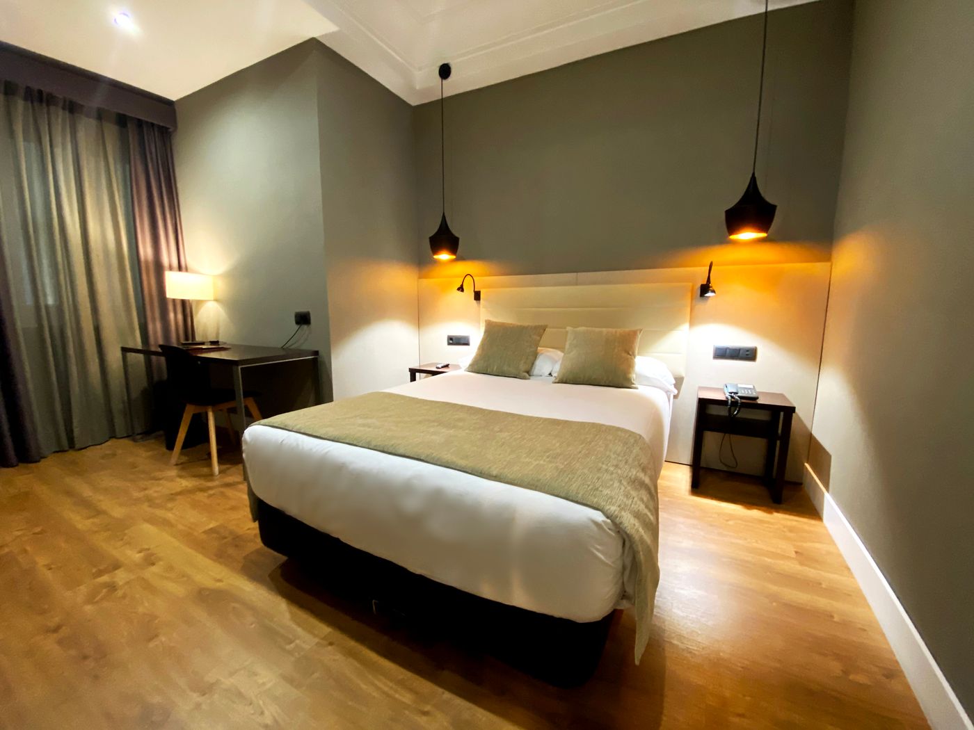 Cortezo-Room-16