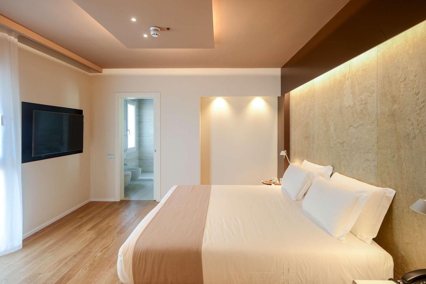 Best-Western-Plus-Hotel-Bologna-Room-50