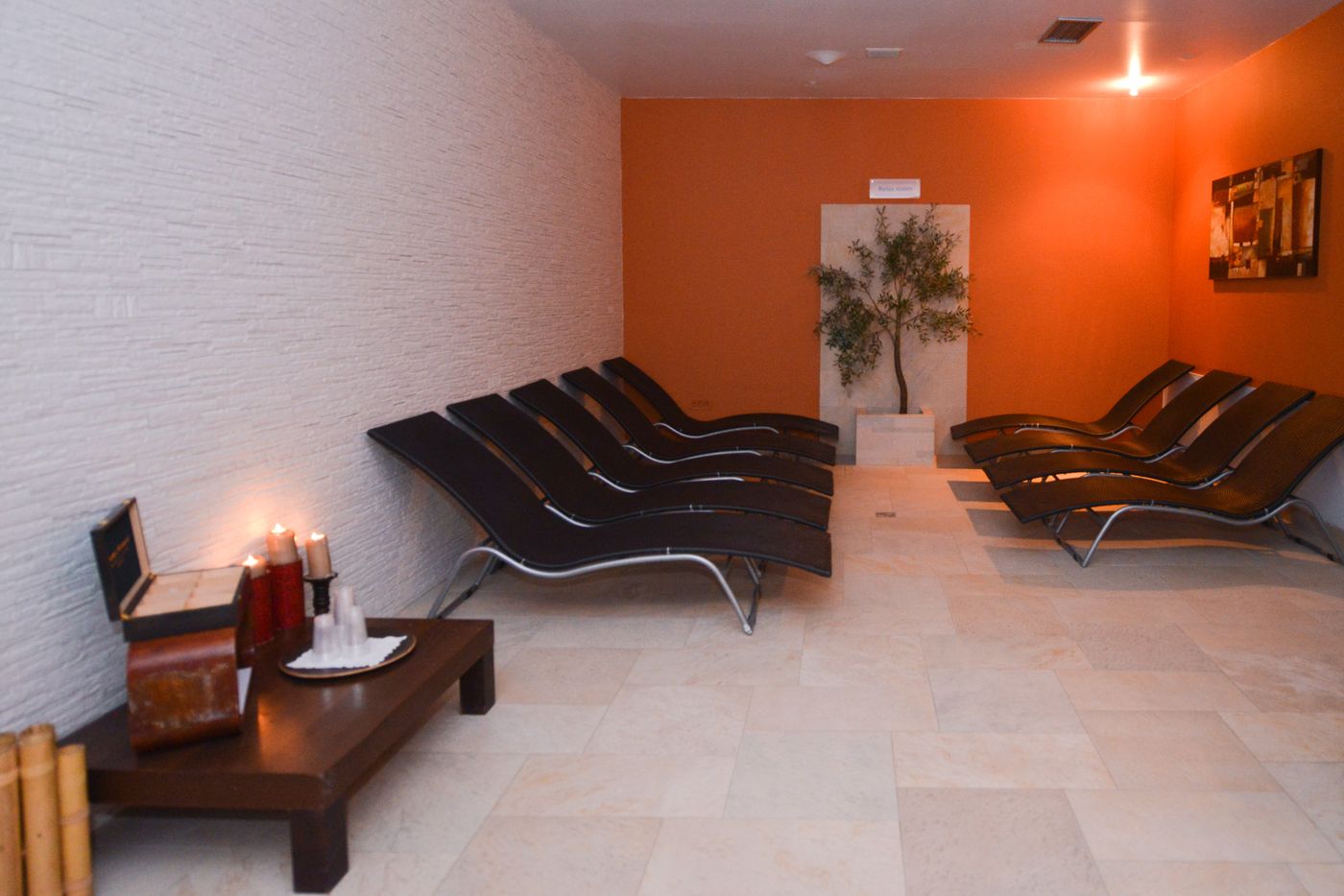 Luna-Island-Hotel-Sports-and-Entertainment-56