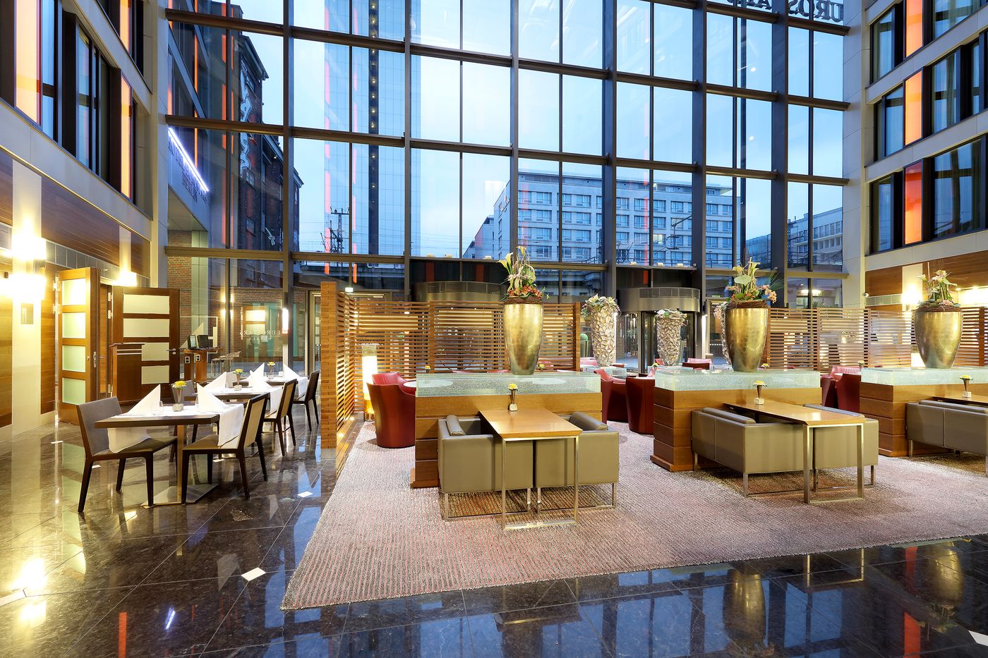 Eurostars-Berlin-Lobby-16