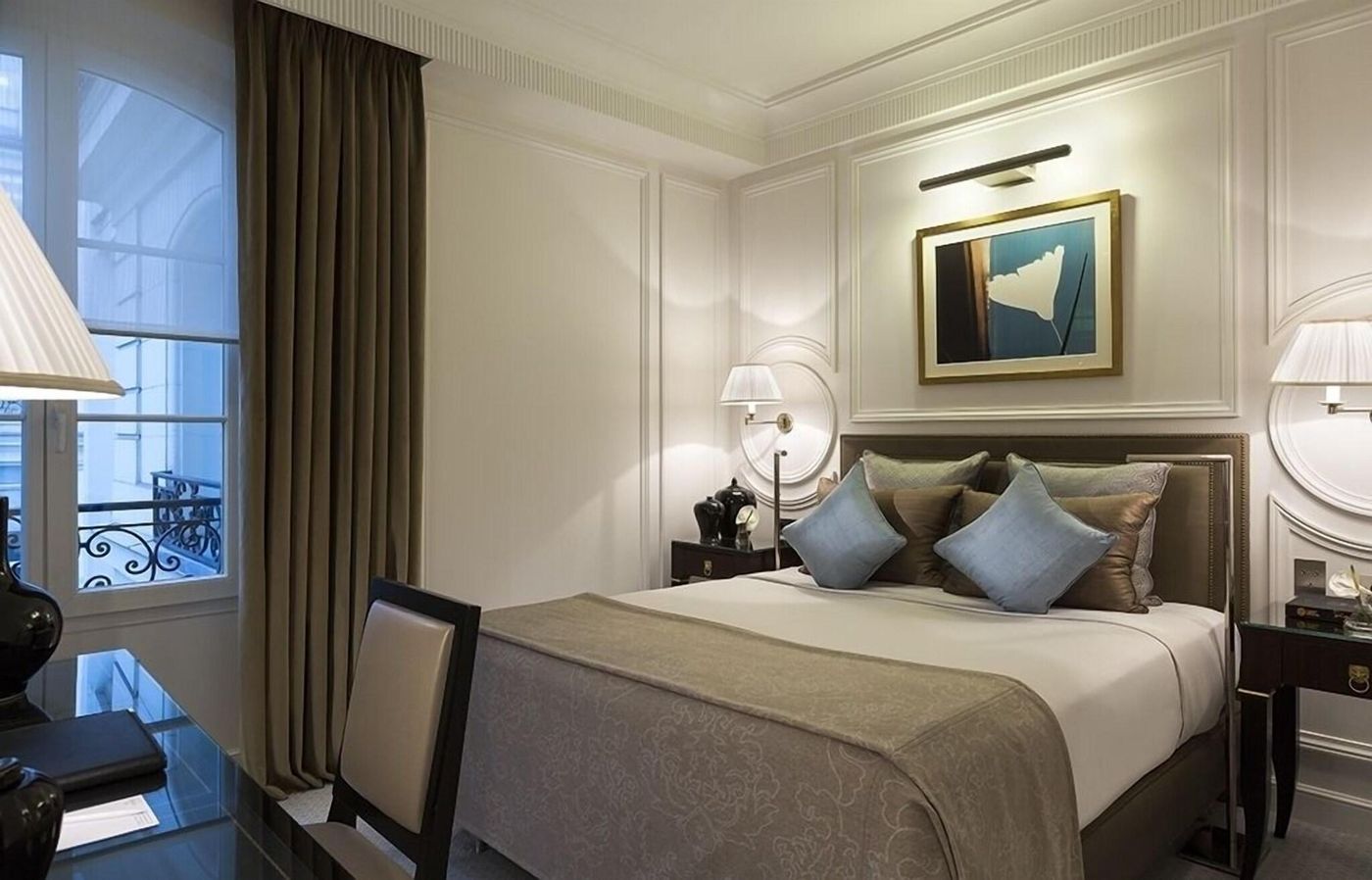 Hotel-Francois-1er-Room-17