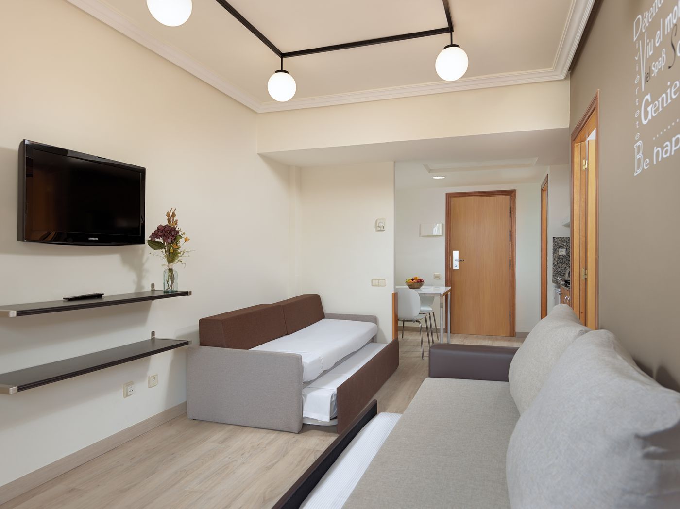 H10-Mediterranean-Village-Room-21