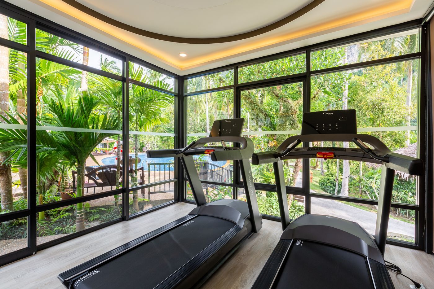 Ban-Sainai-Resort-Sports-and-Entertainment-97