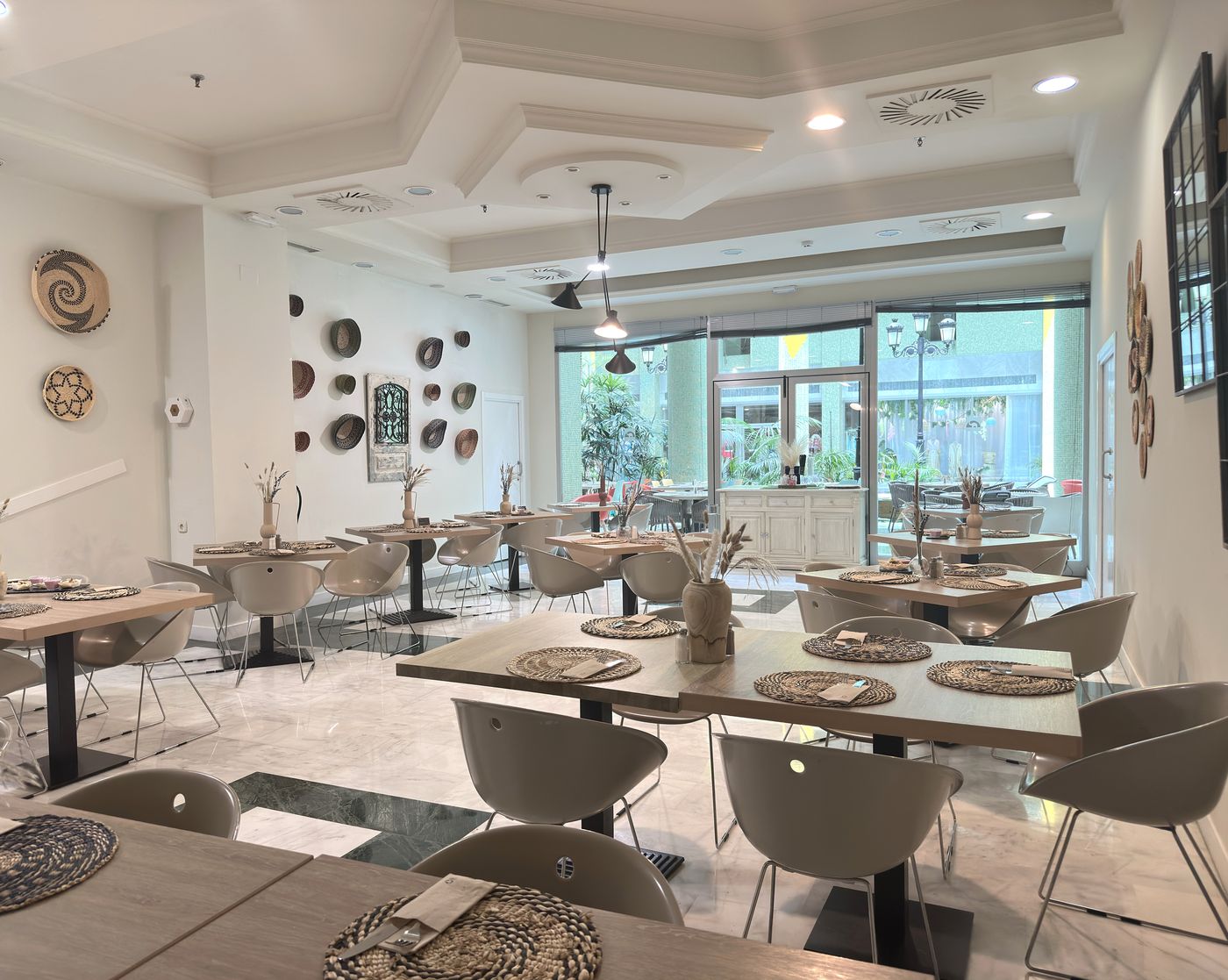 Holiday-World-RIWO-Restaurant-29