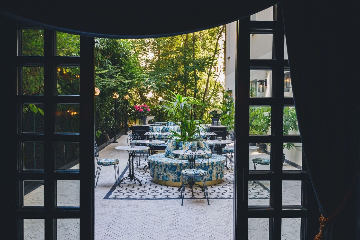Provocateur--Berlin--A-Member-Of-Design-Hotels-Terrace-46