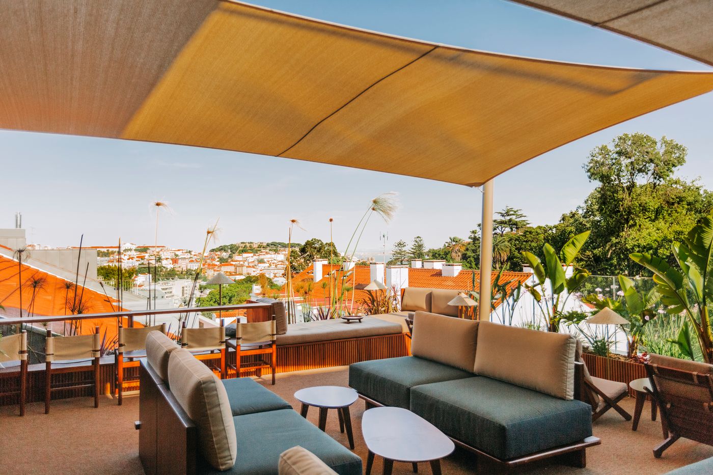 The-Vintage-Lisboa-Terrace-42