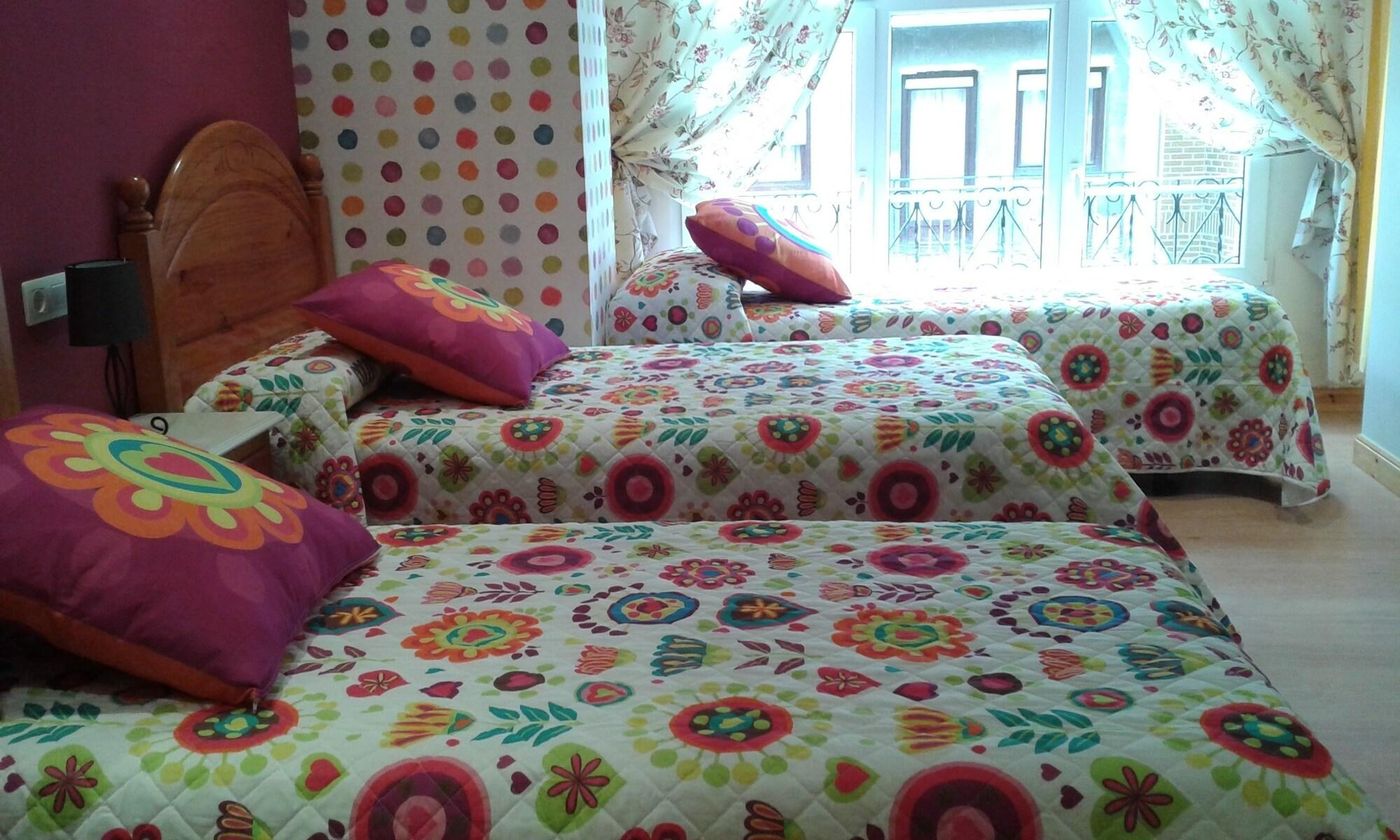 Hosteria Villa De Castro-Spain-CASTRO URDIALES-Room-3