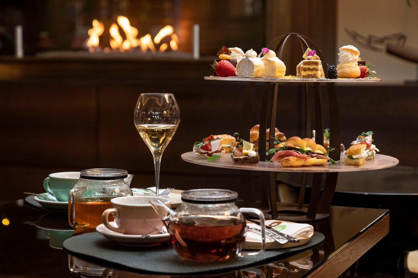 Kempinski-Hotel-Corvinus-Budapest-Lobby-23