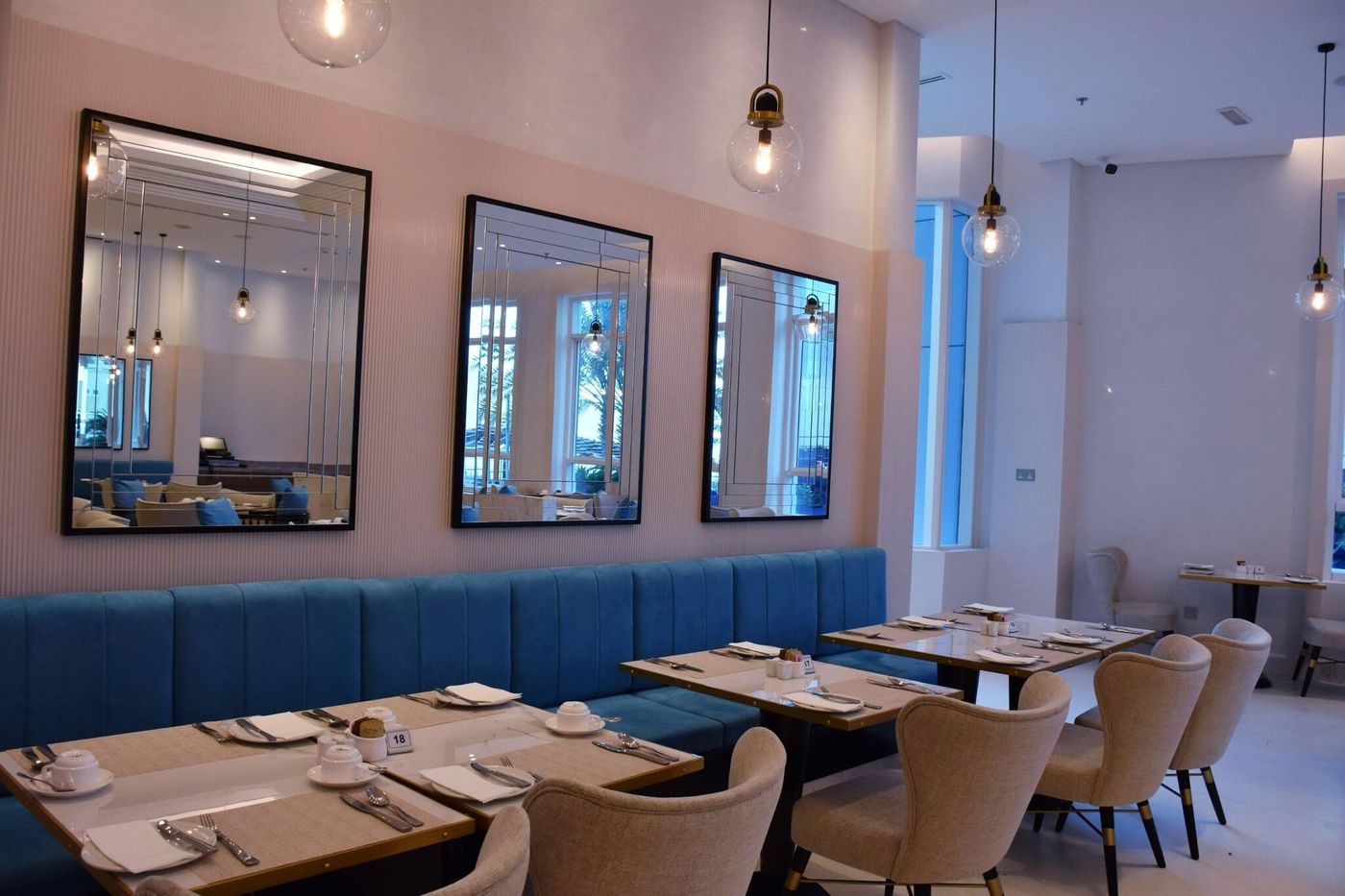 Tamani-Marina-Hotel-and-Hotel-Apartment-Restaurant-21