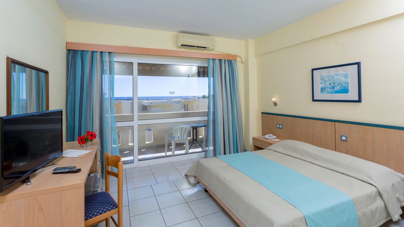 Dessole Blue Star Resort