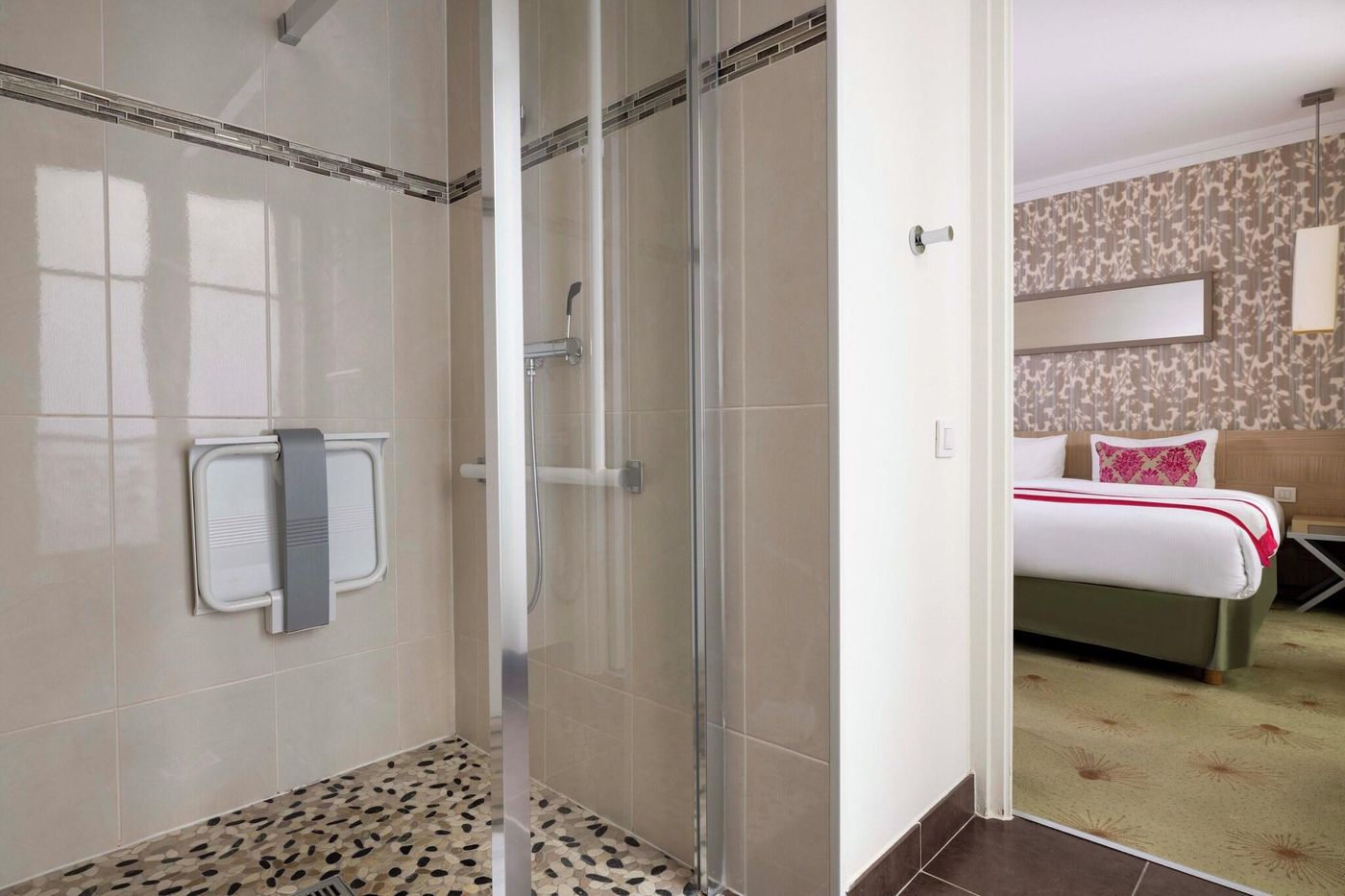 Marceau-Bastille---Gare-de-Lyon-Room-21