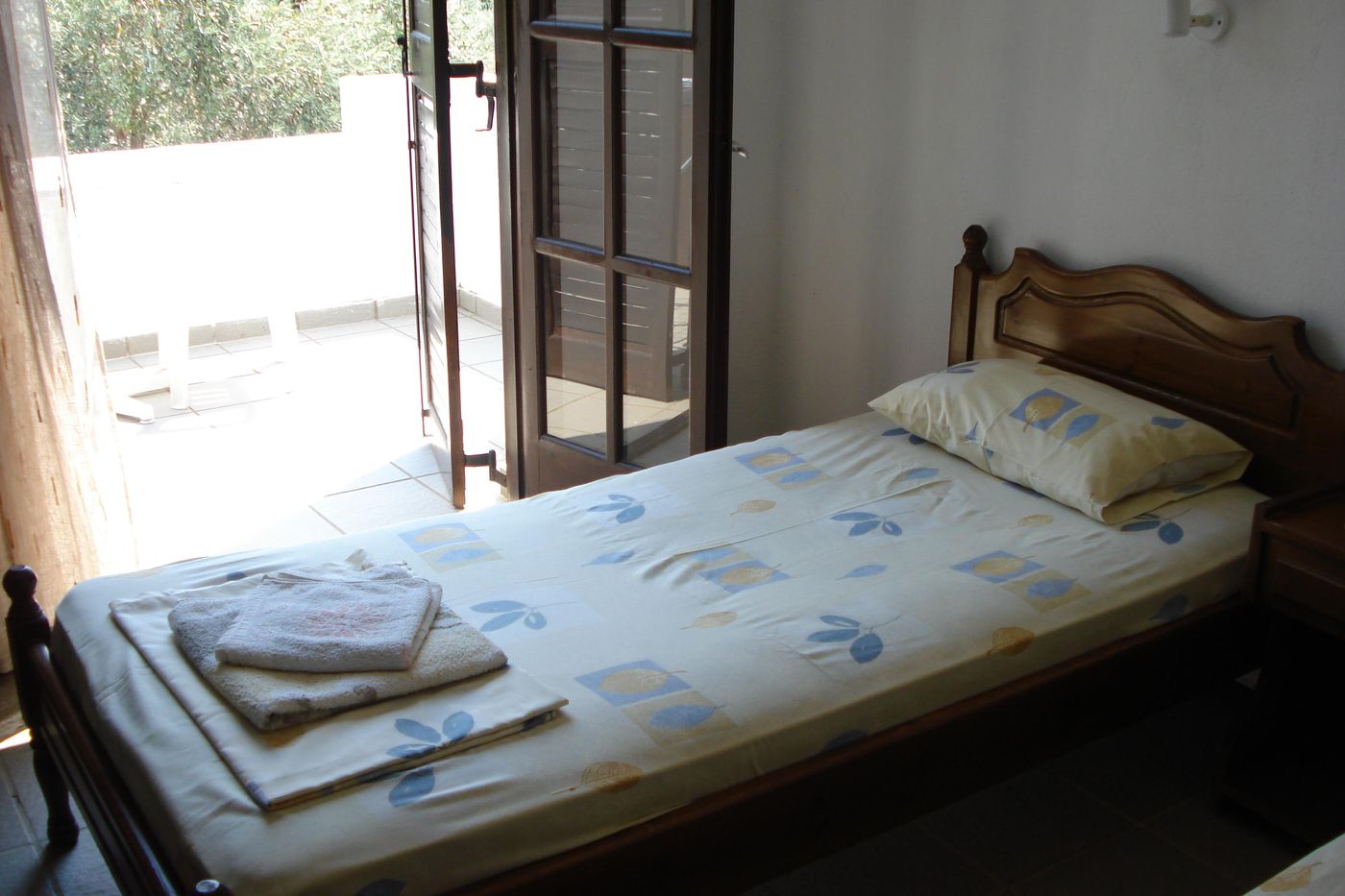 Katerina-Apartments-Room-8