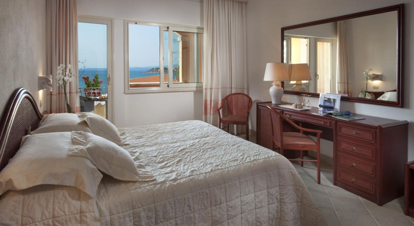 Gabbiano Azzurro Hotel