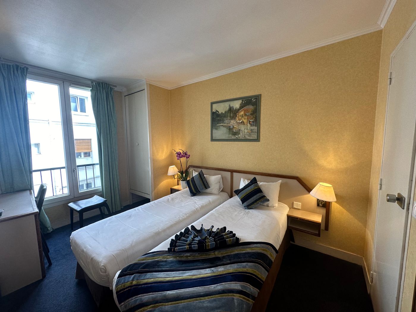 Hotel-Opera-Deauville-Room-13