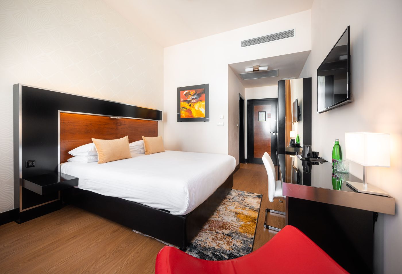 Grand-Majestic-Plaza-Hotel-General-view-9