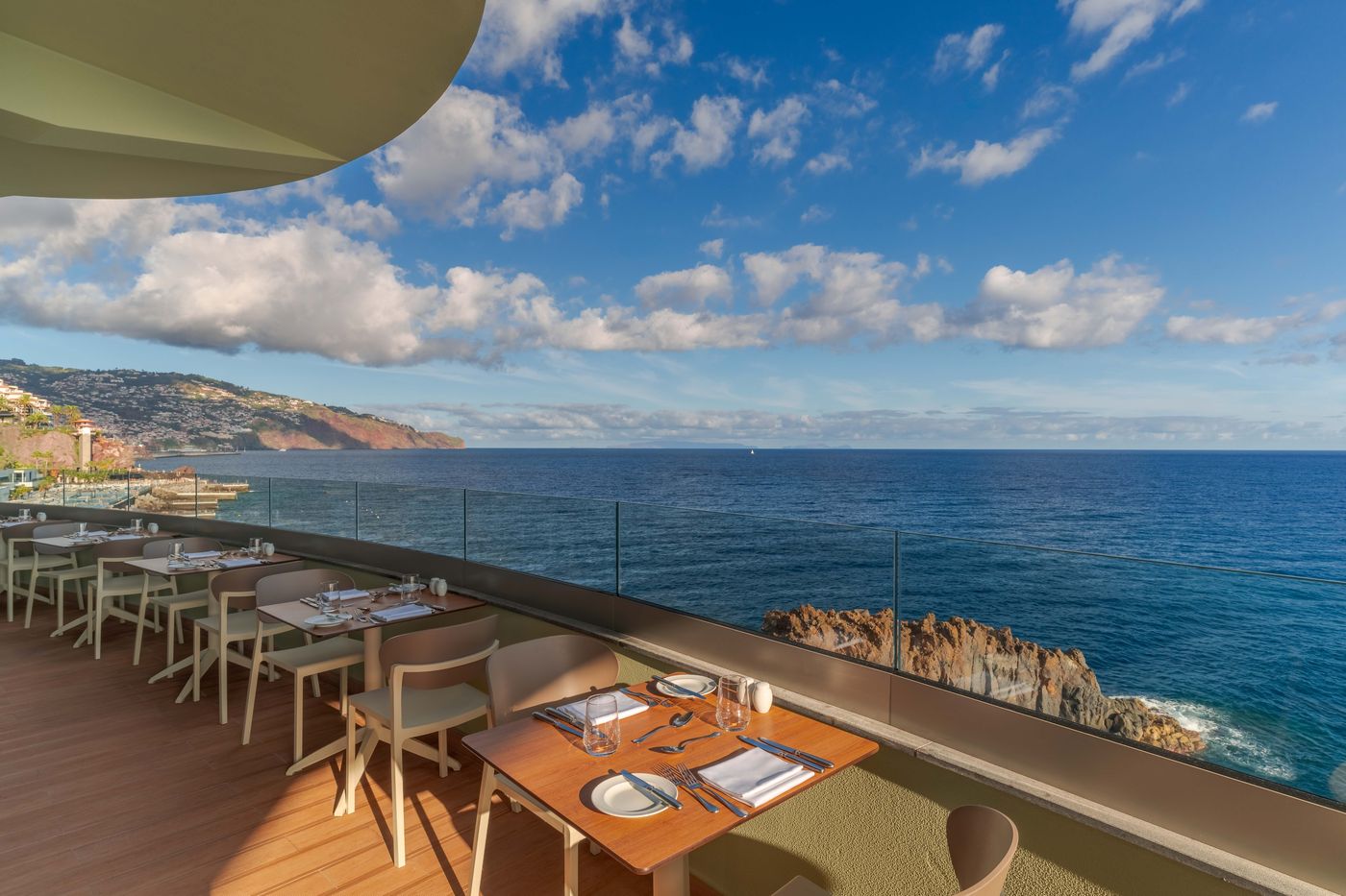 Pestana-Vila-Lido-Madeira-Restaurant-5