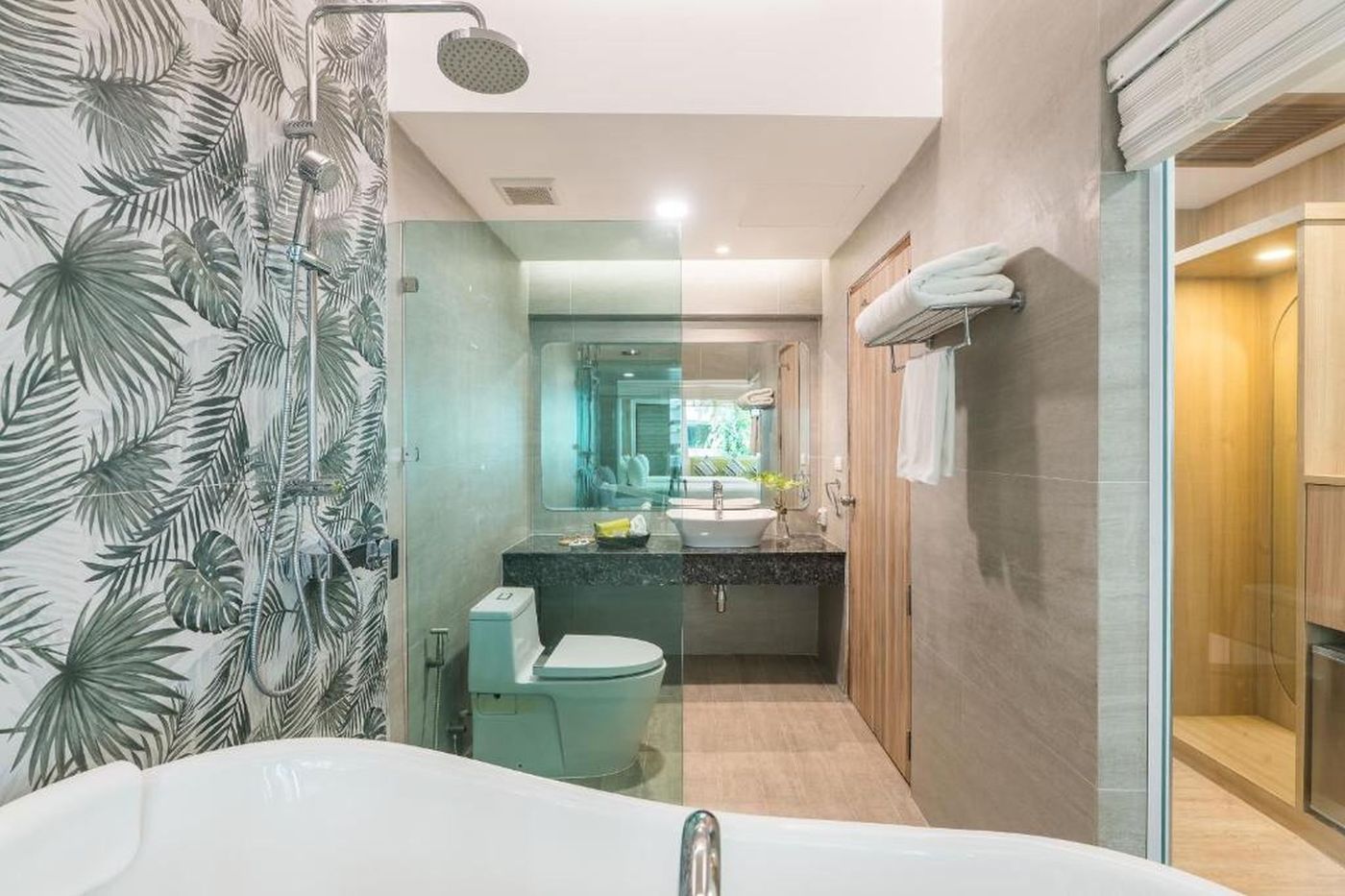 Chaba-Cabana-Beach-Resort---Spa-Room-44