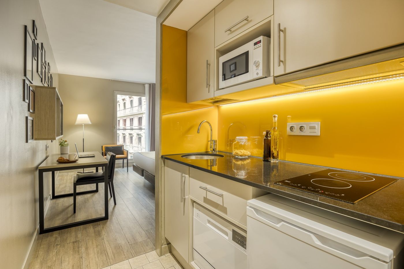 Citadines Ramblas Barcelona-Spain-BARCELONA-Room-9