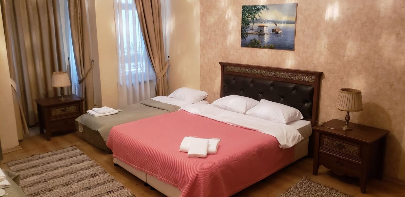 Istanbul-Shamrock-Hotel-Room-5