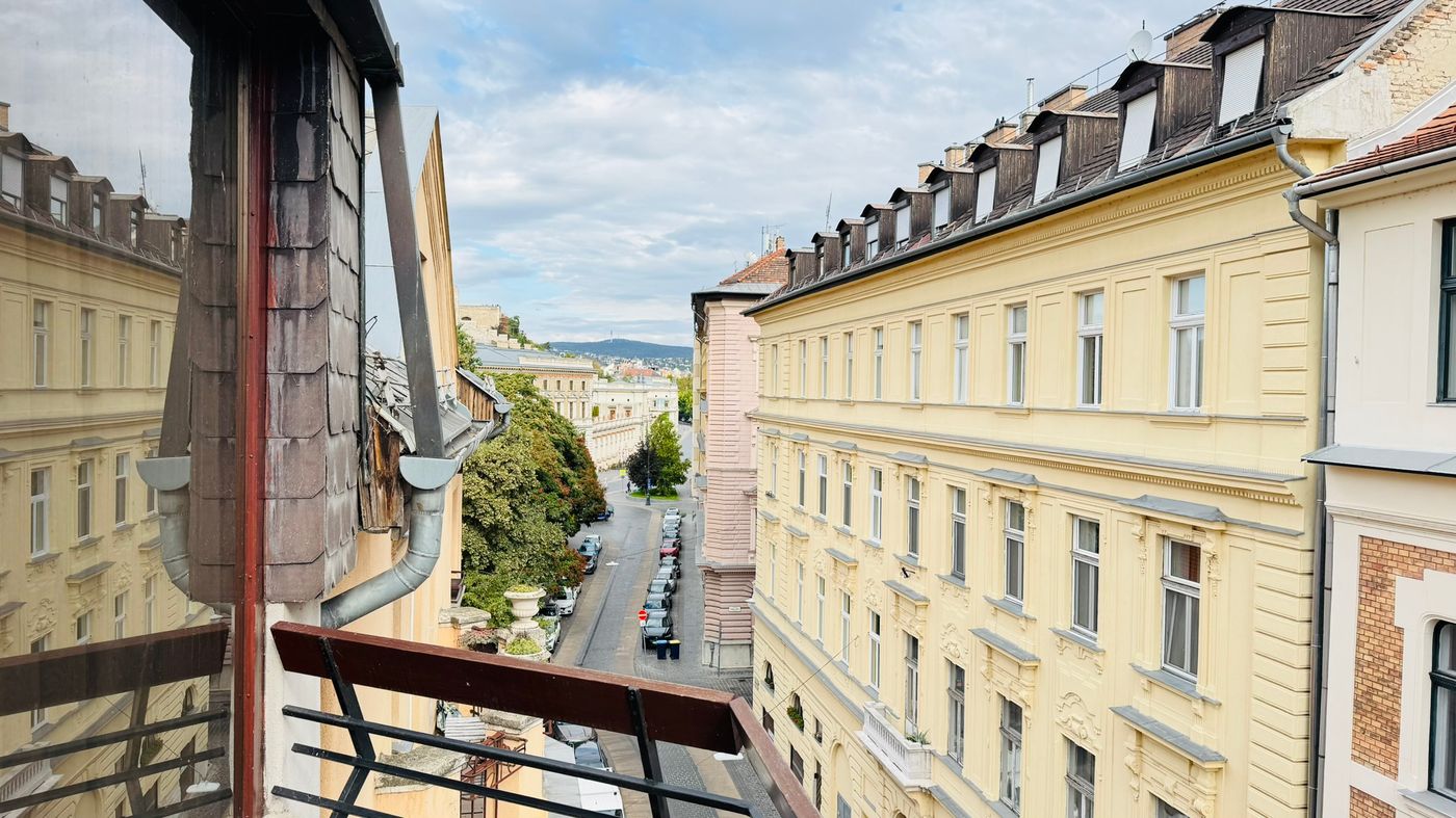 Hotel-Orion-Varkert-Room-1