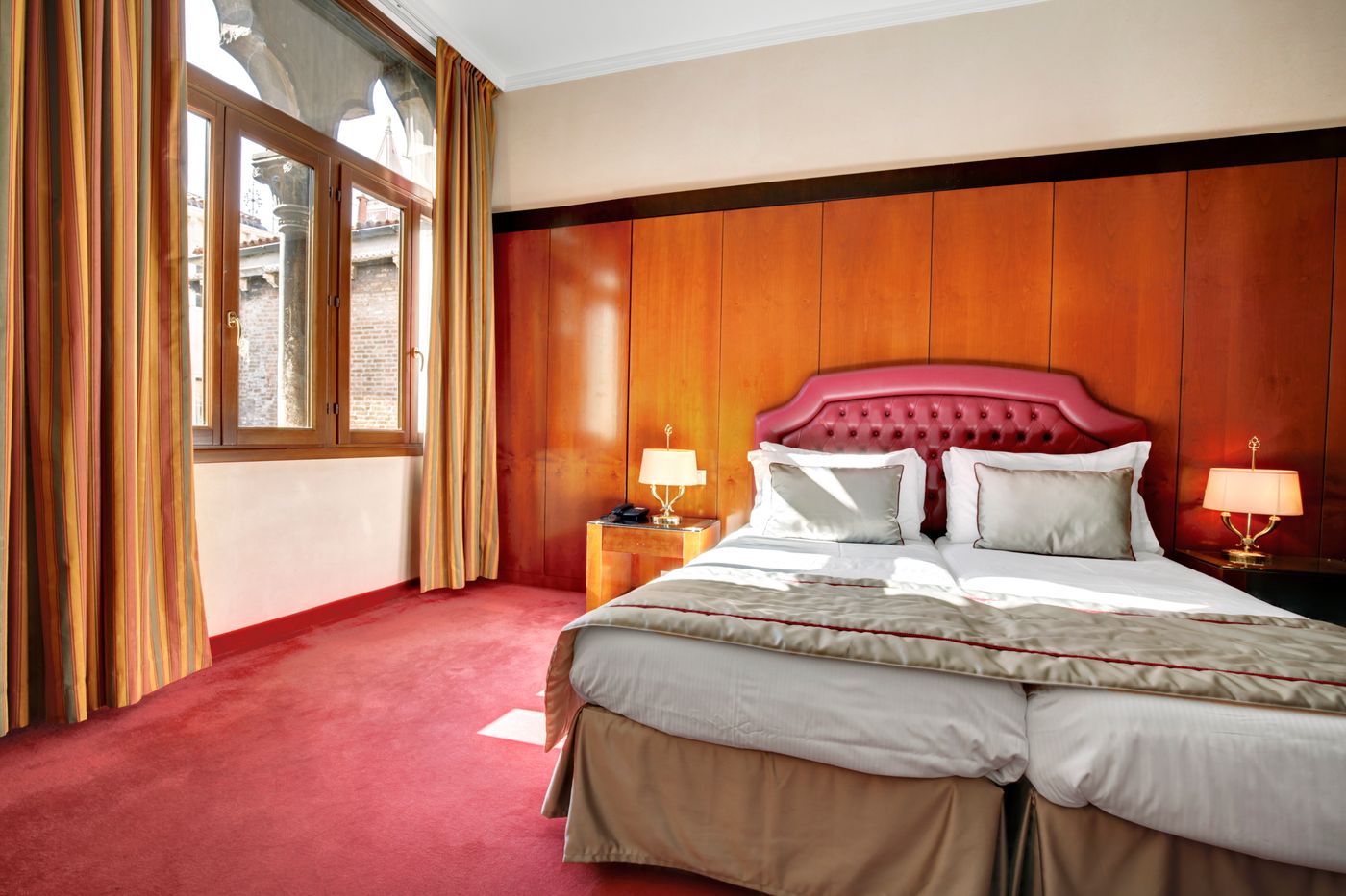 Hotel-Dona-Palace-Room-49