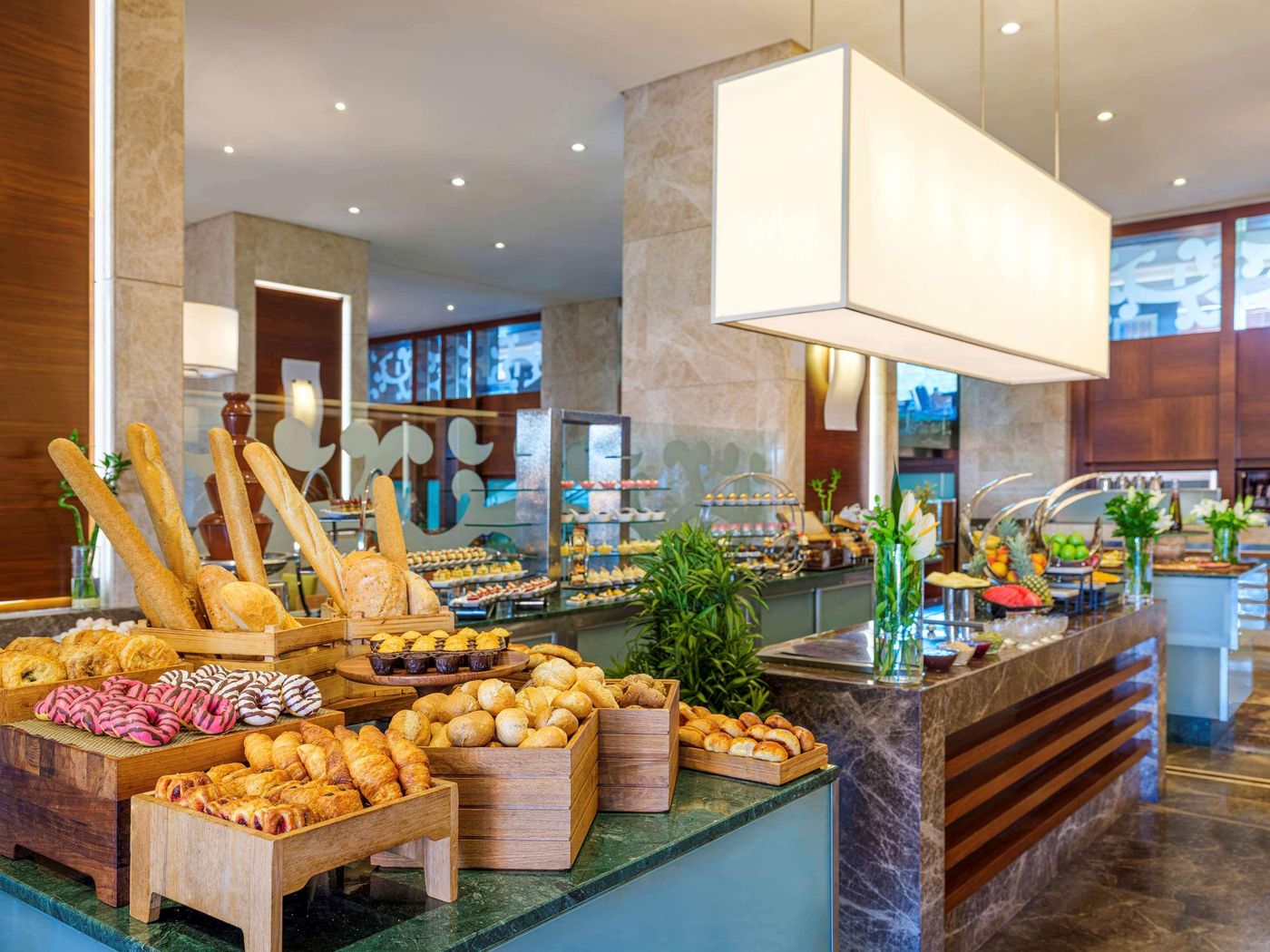 Swissotel-Grand-Efes-Izmir-Restaurant-54