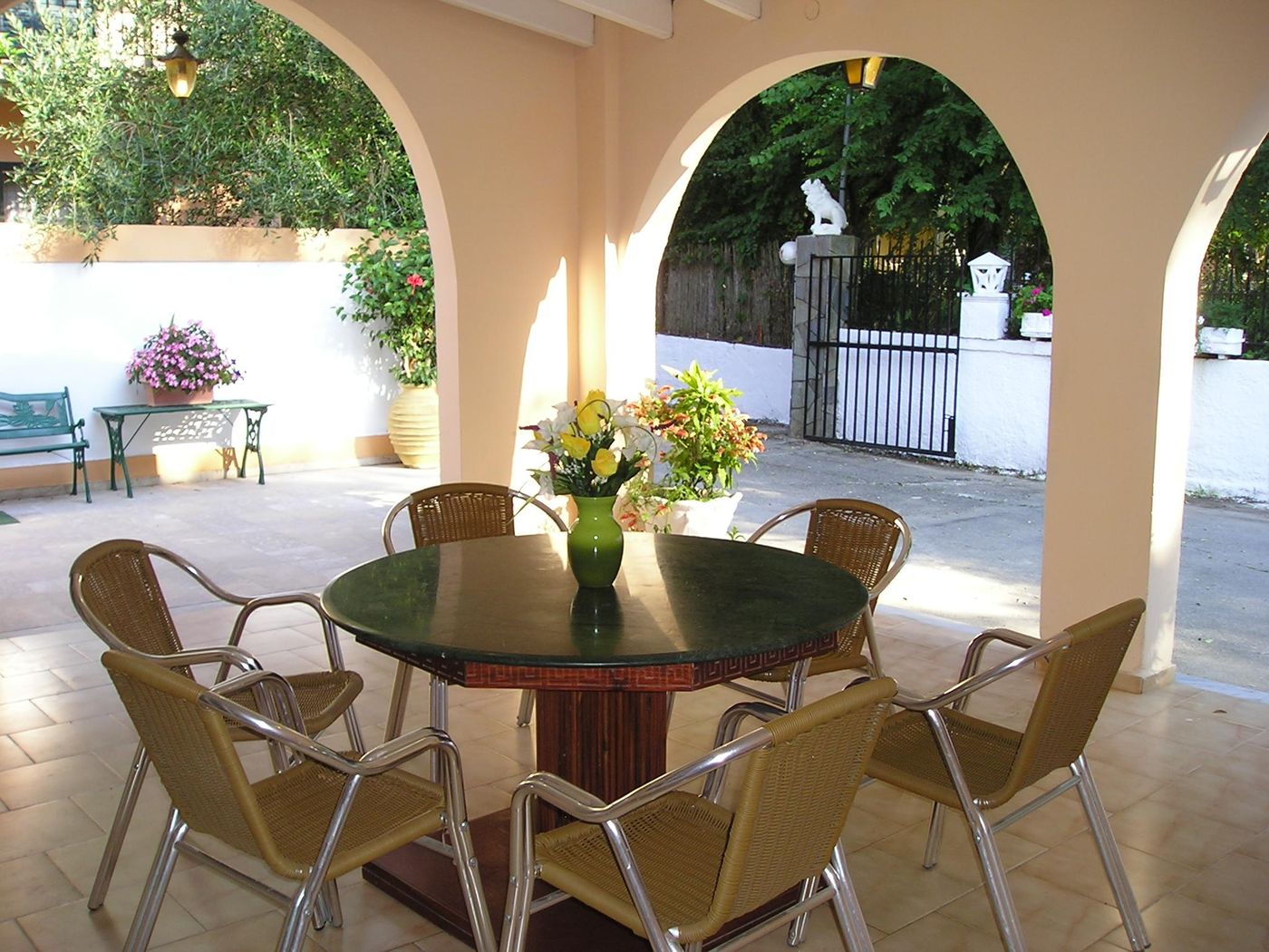 River-Studios-and-Apartments-Terrace-45