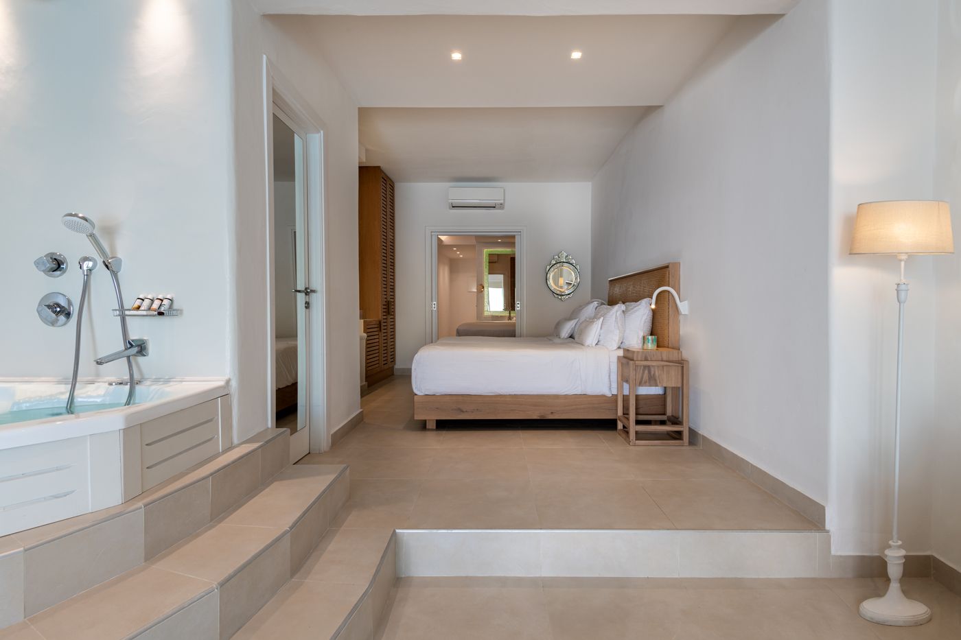 Nissaki-Boutique-Hotel-Room-32