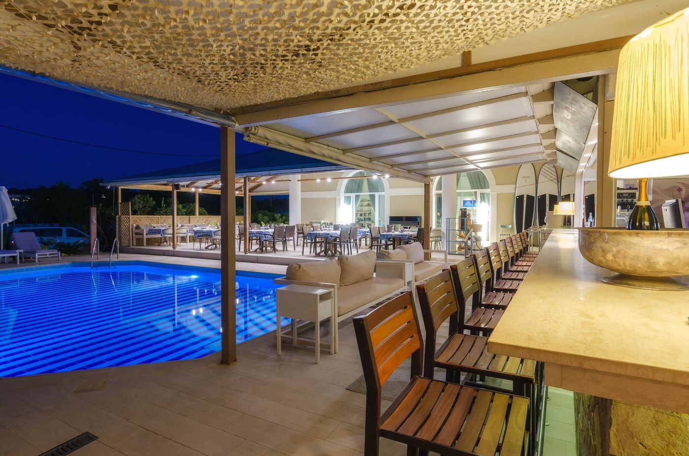 Iakinthos-Tsilivi-Beach-Bar-2