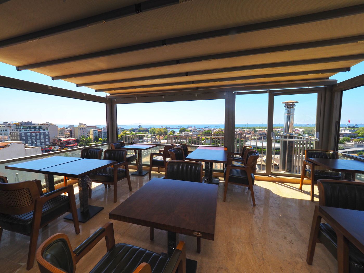 Premium-Hotel-Oldcity-Terrace-5