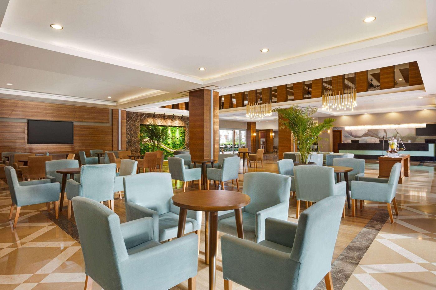 Wyndham-Garden-Lara-Lobby-43