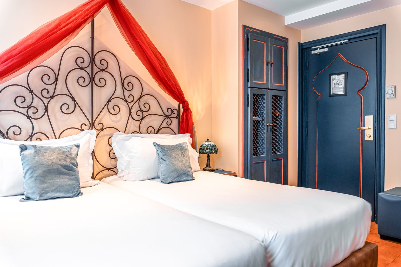 Villa-Royale-Montsouris-Room-4