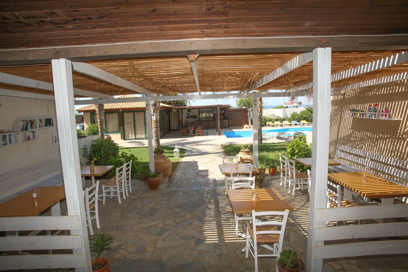 Petros Village Apartments