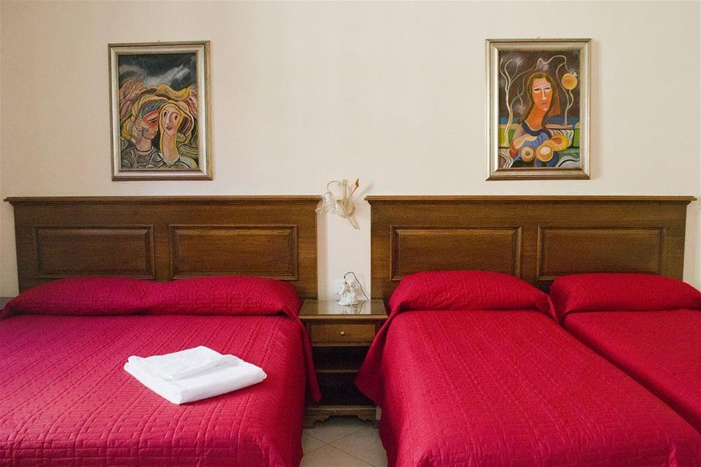 Anthony-B-B-General-view-11