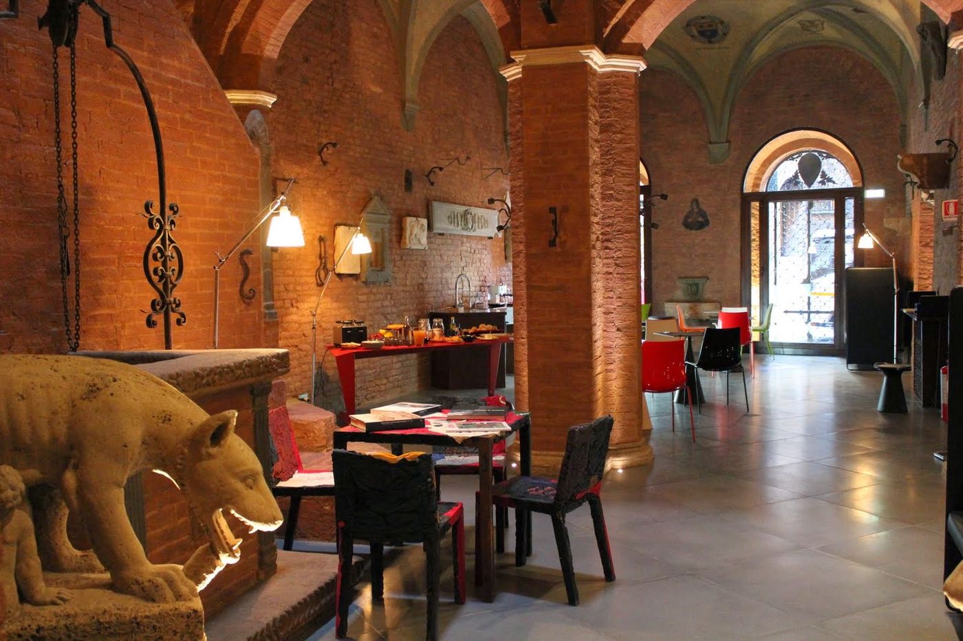 Palazzetto-Rosso-Lobby-7