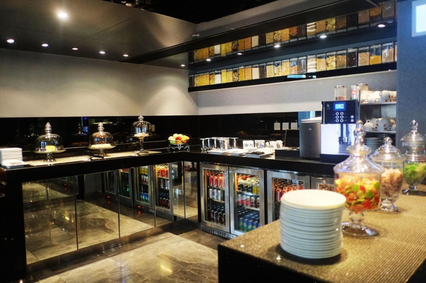 The-Mira-Hong-Kong-Restaurant-27