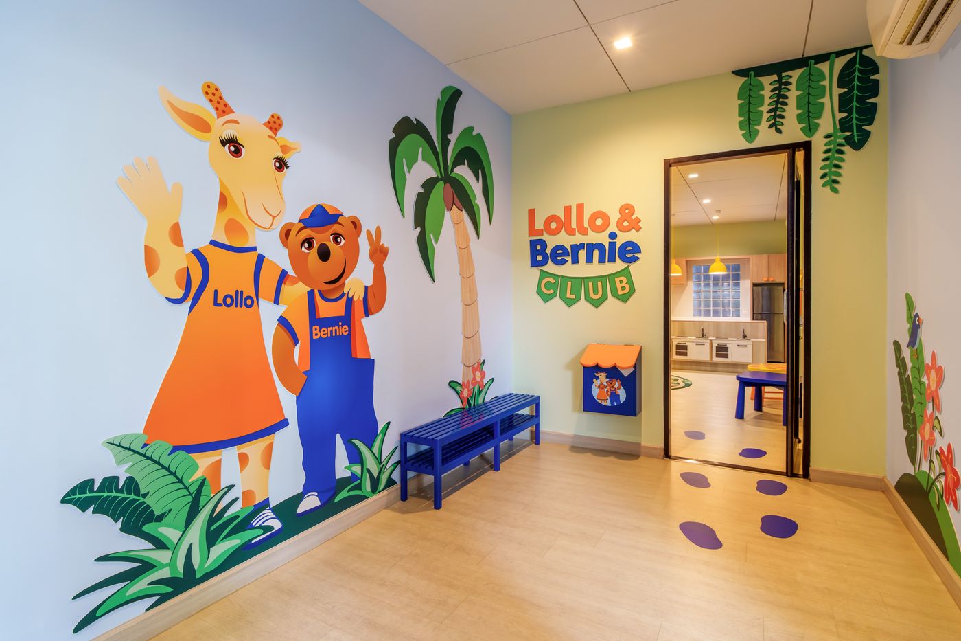 Sunwing-Kamala-Beach-Sports-and-Entertainment-66