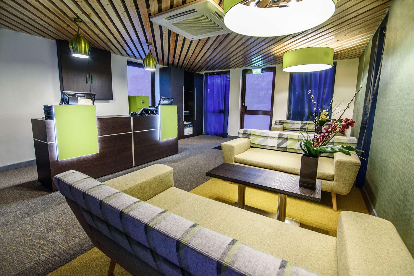 Campanile Liverpool-United Kingdom-LIVERPOOL-Lobby-6