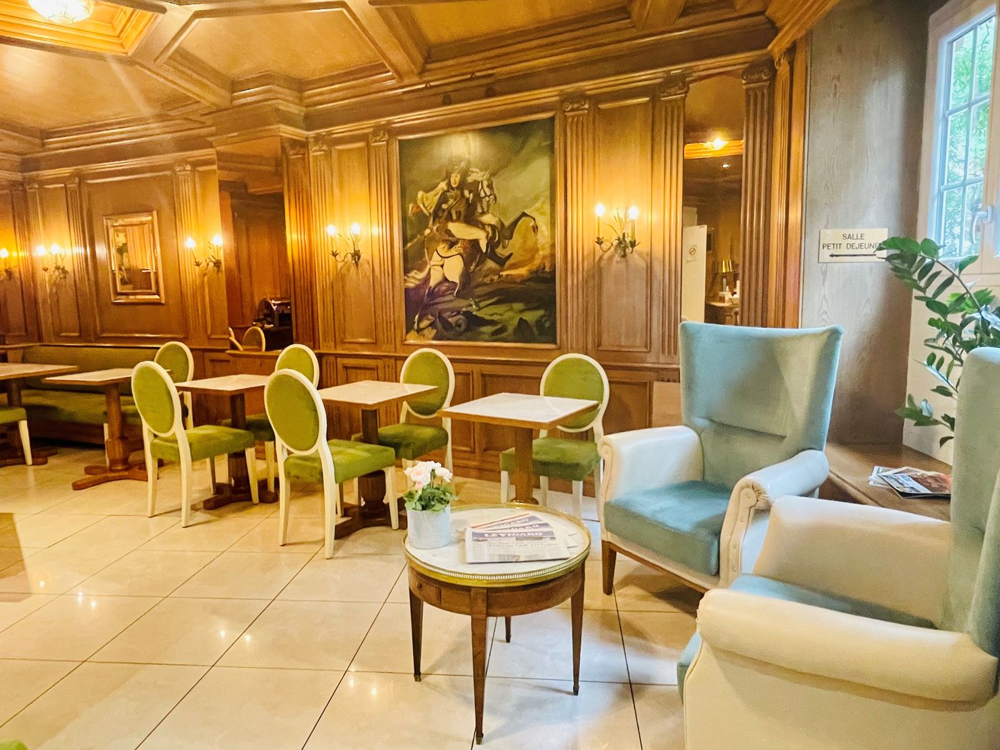 Murat-France-PARIS-Lobby-7