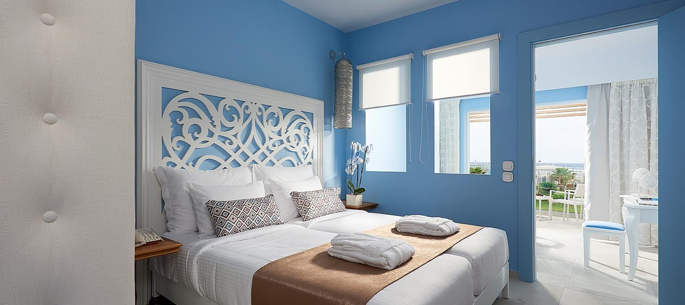 Mythos-Palace-Room-30