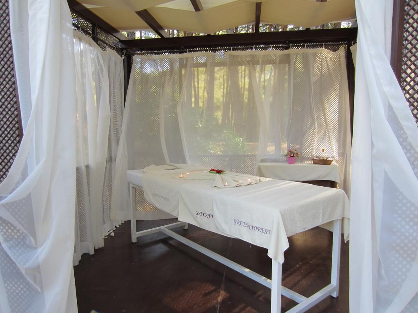 Green Forest Holiday Village