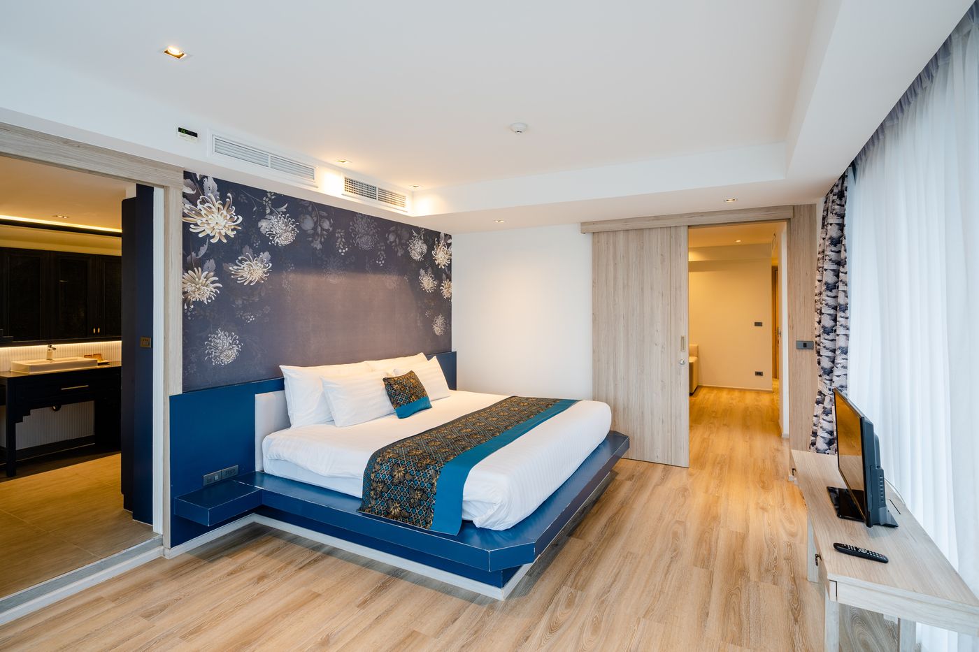 Bhukitta-Boutique-Hotel-Room-12
