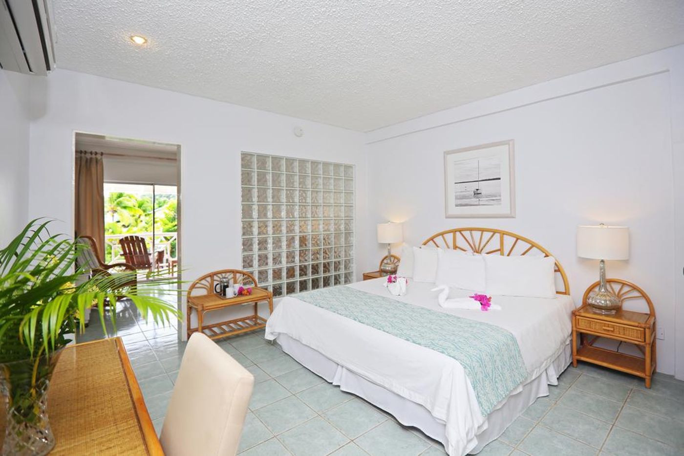 Harmony Suites - Adult Only 12+