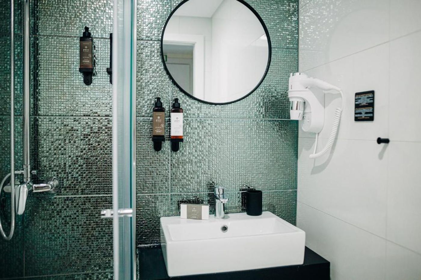 Next-Level-Premium-Hotels-Room-35