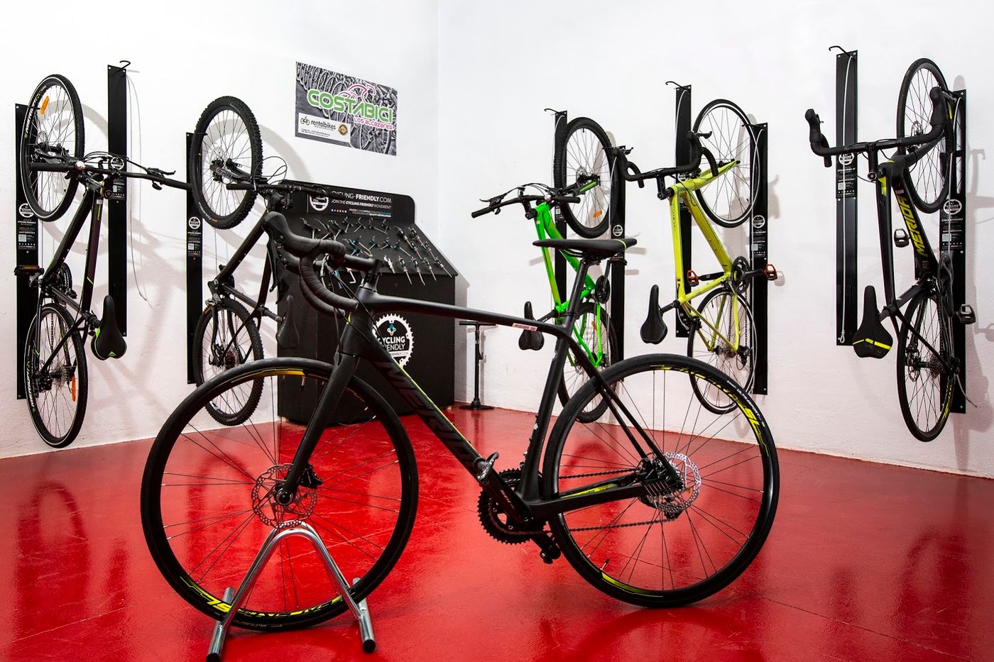 Hotel-525-Sports-and-Entertainment-61