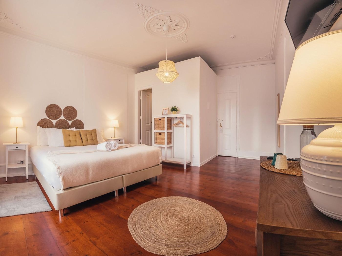 Solar-Dos-Poetas-Room-4