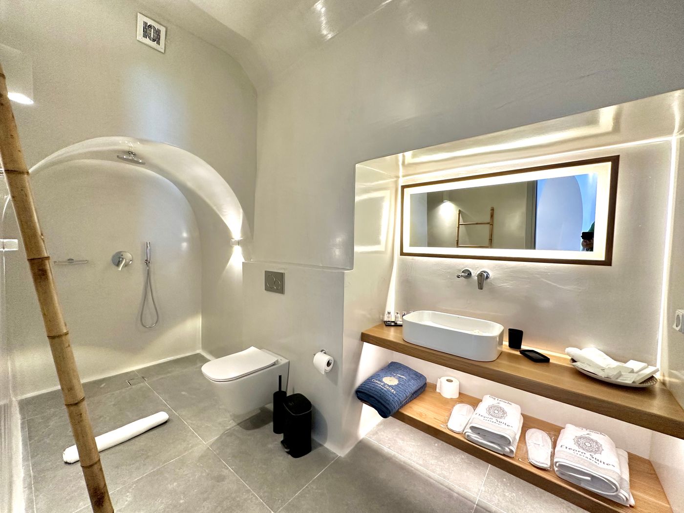 Eteoro-Suites-Room-24