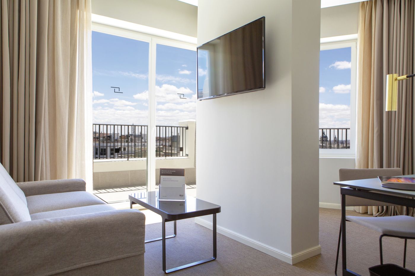 RIU-Plaza-Espana-Room-11