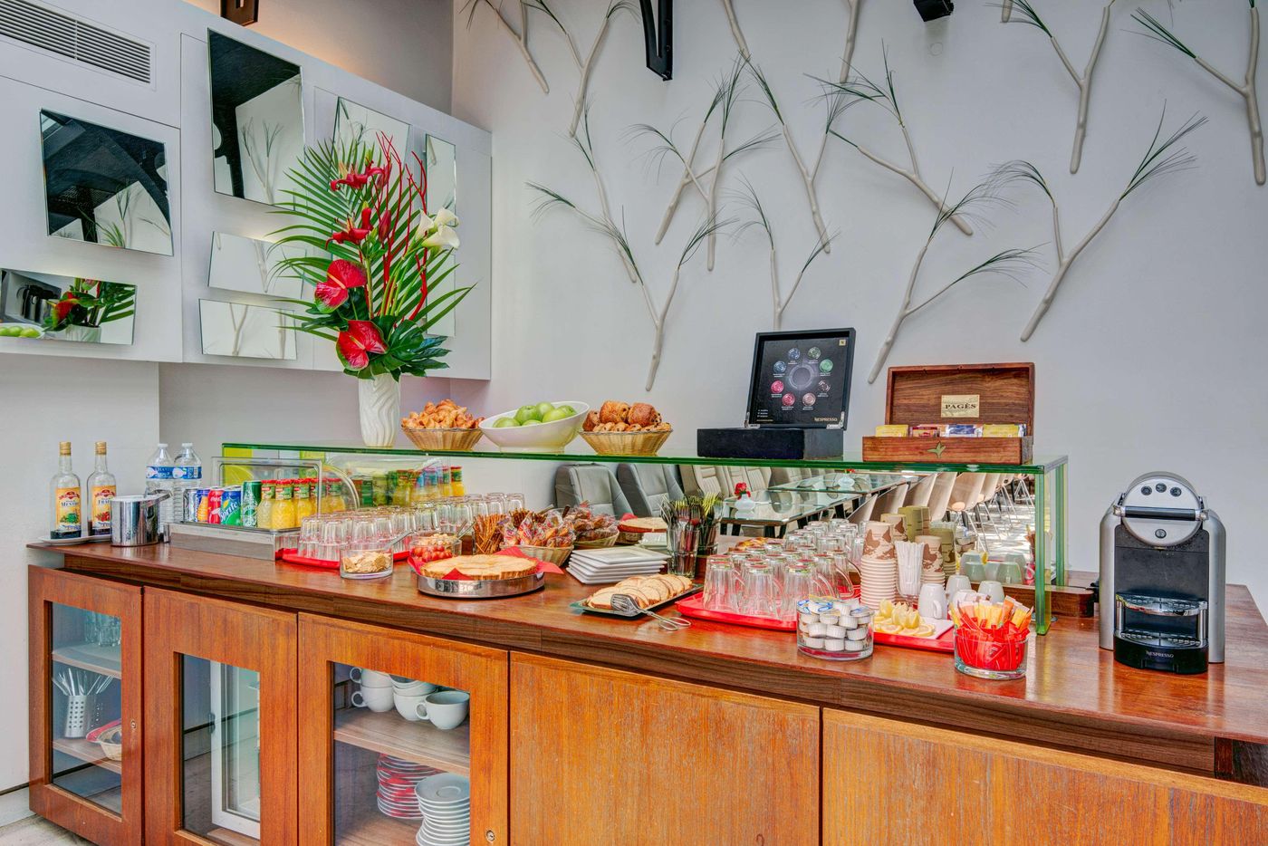 Joyce-Astotel-Restaurant-8